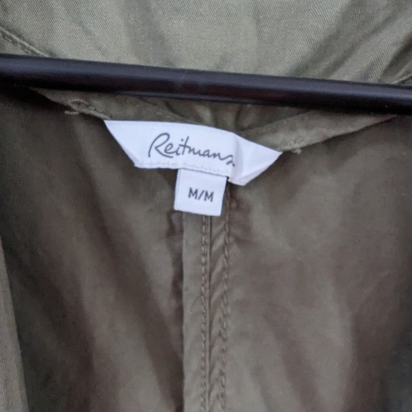 Vest - Picture 4 of 4